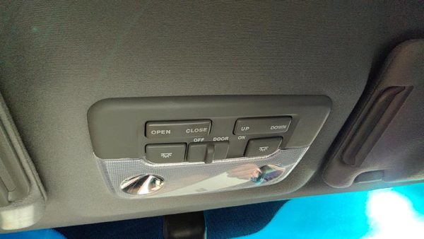 2002-2005 Hyundai Xg350 Center Overhead Console Oem Dome Light Map Lamp Cubby — photo 2
