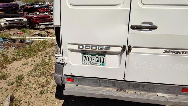 2006 Dodge Sprinter 3500 Back Door LH White P01 — photo 6