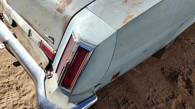 1975 Olds Cutlass Quarter Panel Moulding RH Blue