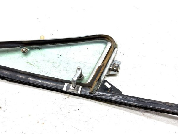 78-86 Dodge D150 Driver Left Front Vent Window Small Door Glass With Frame Oem — photo 13