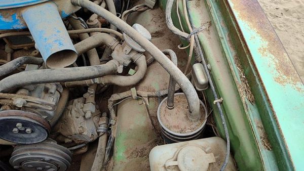 1977 Ford Courier Fuel Vapor Canister Oem Charcoal Housing — photo 1