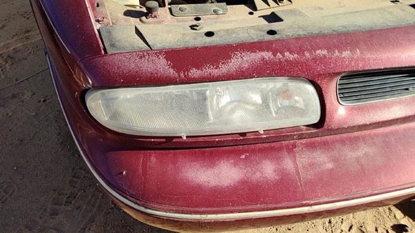 1996 Olds Eighty-eight 88 Headlamp Assembly RH Passenger Right Head Light OEM — photo 3