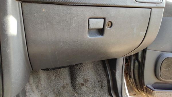 1990-1995 Nissan Pathfinder Glove Box Assembly Complete Door With Latch Oem Gray — photo 1