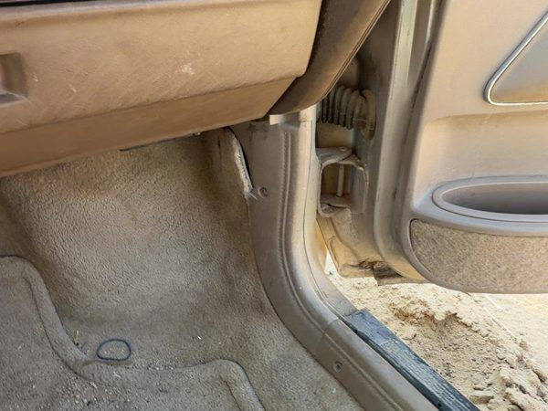 1989-1996 Buick Century Passenger Right Lower Kick Trim Panel Oem Tan — photo 3