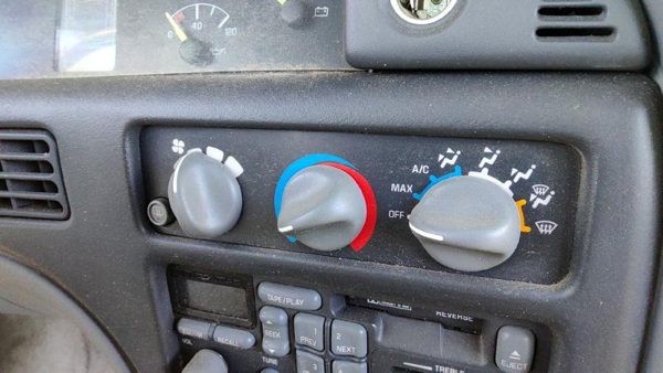 94-95 Pontiac Bonneville Temperature Control Module In Dash Heater Ac Head Unit — photo 2