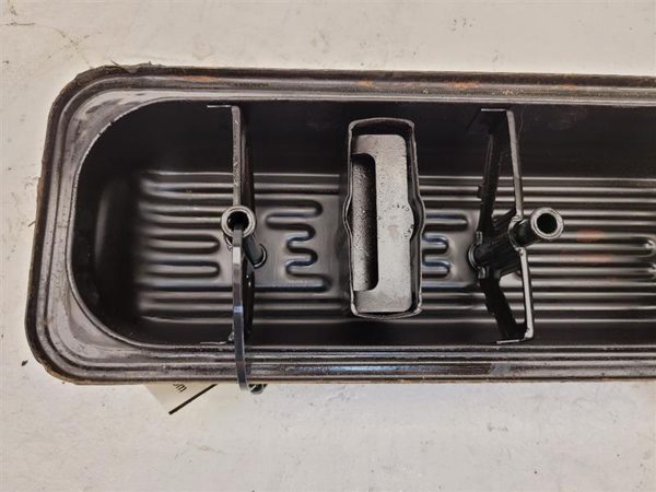 1998 RH 1998 Chevy 1500 Passenger Right Valve Cover 5.7L Vortec OEM Silverado — photo 5