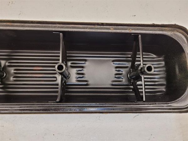 1998 RH 1998 Chevy 1500 Passenger Right Valve Cover 5.7L Vortec OEM Silverado — photo 6