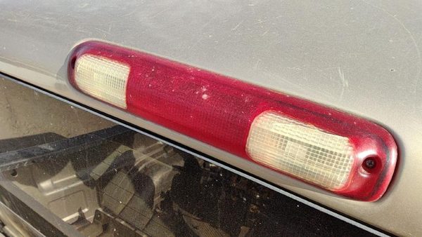 1999-2007 Silverado 1500 Third Brake Light Middle Lamp Oem — photo 2
