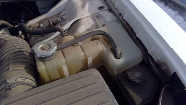 2006-2010 Dodge Charger Coolant Reservoir Radiator Overflow Tank Bottle 3.5L — photo 2