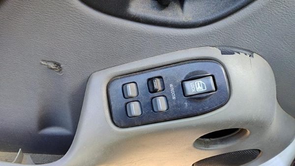 1994 Pontiac Bonneville Driver Left Front Power Window Master Control Switch Oem — photo 1