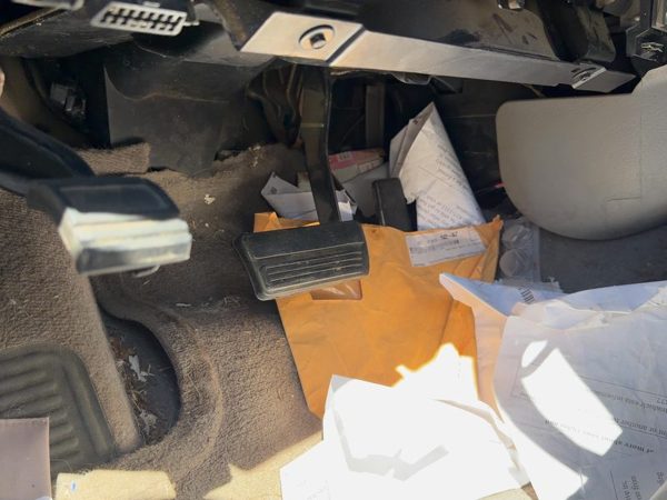 2005 Cadillac Deville Pedal Assembly — photo 2