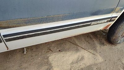 91-94 Chevy S10 Blazer Passenger Right Front Moulding From Door Oem Trim Strip