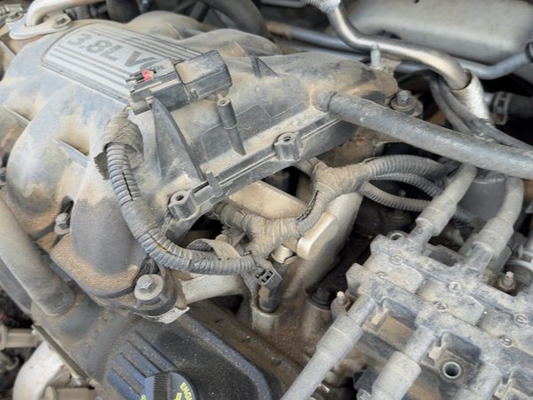 08-10 Town & Country Complete Fuel Rail With Injectors Set Loaded Oem 3.8L — photo 4
