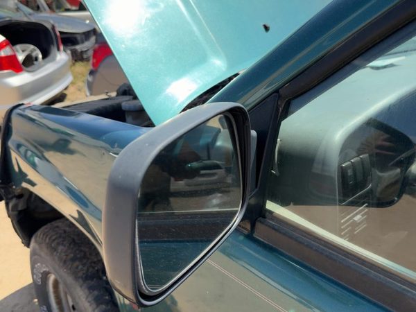 1994-1997 Isuzu Rodeo Driver Left Power Side Mirror Door Mounted Oem 8970796589 — photo 3