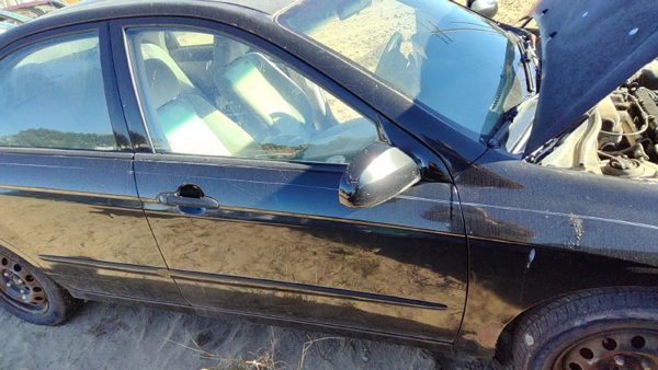 2005 Kia Spectra Front Door RH 4DR Eb Black — photo 1