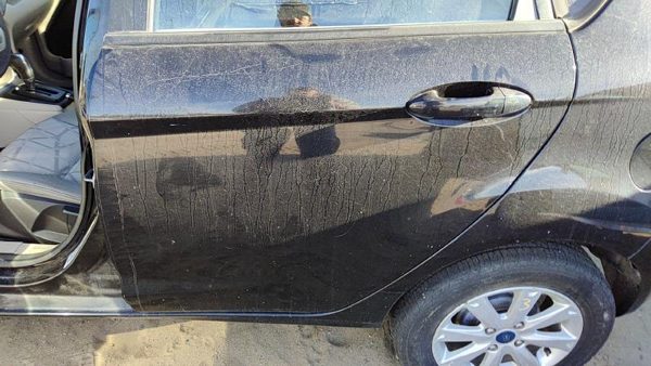 2011 Ford Fiesta Rear Door LH Black Uh — photo 2
