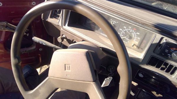 1986 Isuzu Pup Pickup Steering Wheel Oem Brown — photo 2
