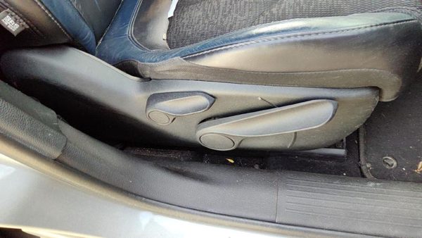 15-17 Chrysler 200 Passenger Right Side Seat Trim Panel Oem Black X9 — photo 2