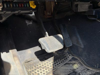 2002-2004 Jeep Grand Cherokee Brake Pedal Assembly Oem