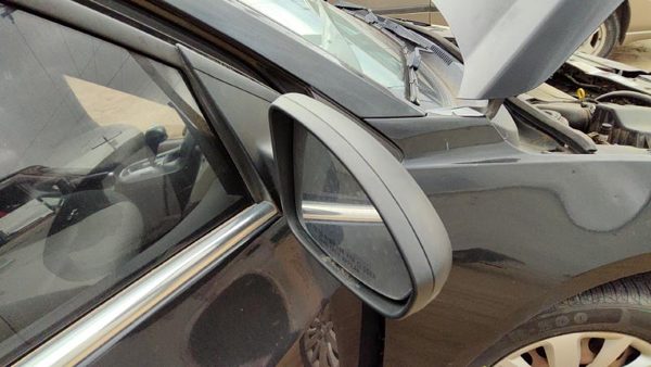 2011 Chevy Cruze Door Mirror RH Passenger Right Manual Side Mounted OEM Black — photo 4