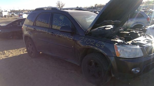 2008 Pontiac Torrent — vehicle photo 7