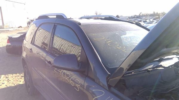 2008 Pontiac Torrent — vehicle photo 10