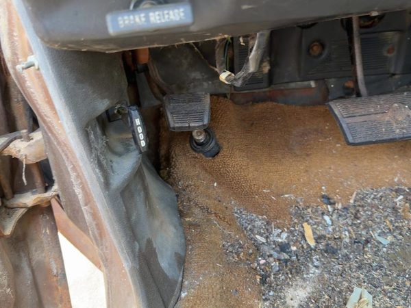 1974 Chevy Impala Parking Brake Pedal Assembly Oem Complete Emergency Unit — photo 4