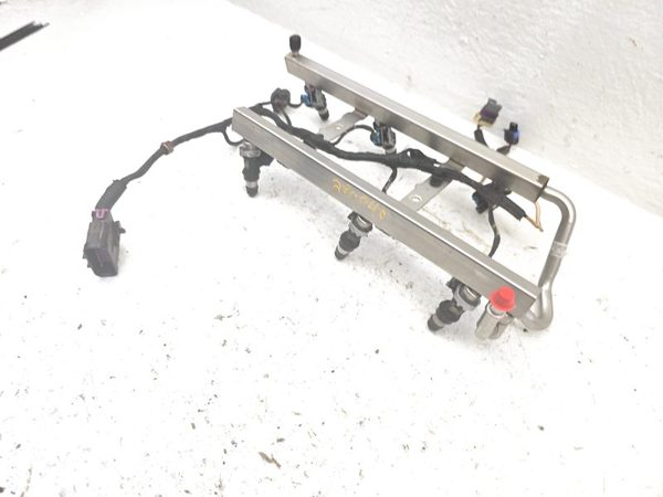 04-06 New Style Malibu Complete Fuel Rail With Injectors Set Loaded Oem 3.5L — photo 2