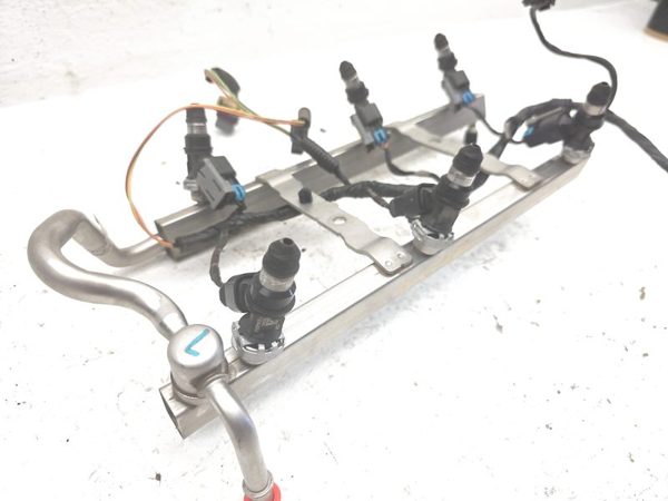 04-06 New Style Malibu Complete Fuel Rail With Injectors Set Loaded Oem 3.5L — photo 10