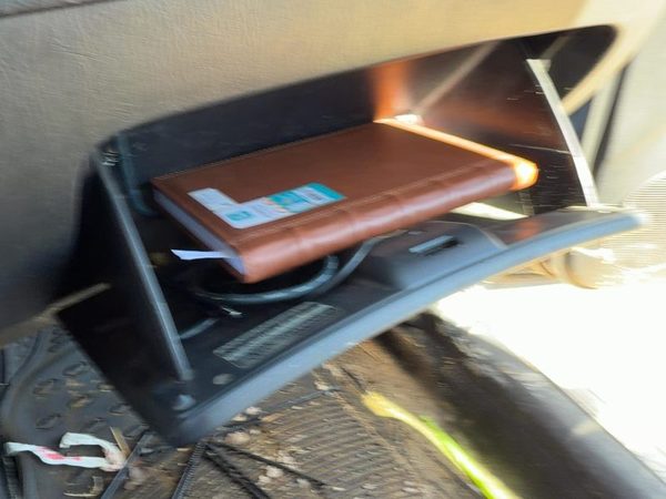 2003-2008 Toyota Matrix Xr Glove Box Assembly Complete Door With Latch Oem — photo 3