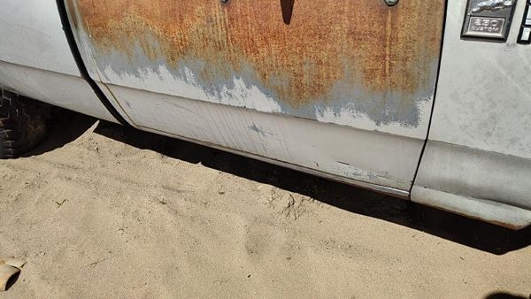 1986 Dodge Ram Front Door RH Silver — photo 6