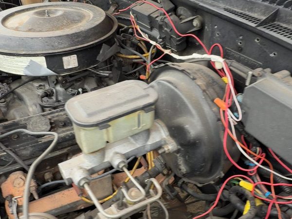 92-93 Silverado 1500 Power Brake Booster With Master Cylinder Pair Set Oem 5.7L — photo 5