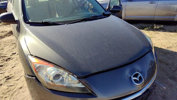 2010 Mazda 3 Hood 38R Graphite Mica — photo 2
