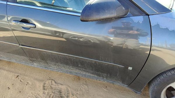 2007 Pontiac G6 Front Door RH Granite 59U — photo 2