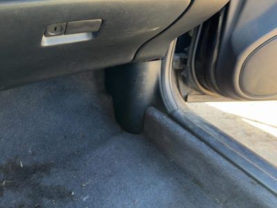 1995-1999 Nissan Maxima Passenger Right Lower Kick Trim Panel Oem Black
