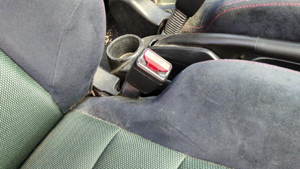 02-05 Civic Hatchback Si Passenger Right Front Seat Belt Buckle Receiver Black — photo 5