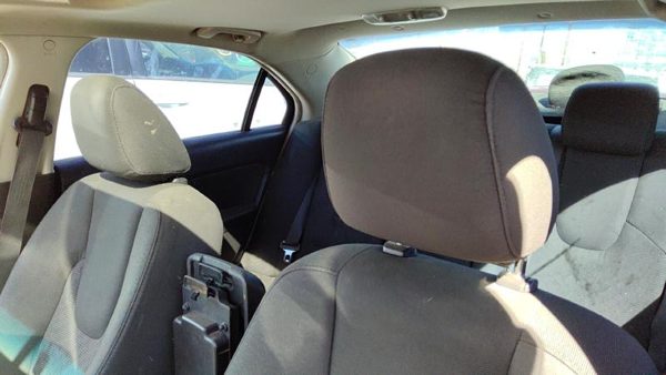 2010 Ford Fusion Pair Of Front Headrests Oem Left Right Set Seat Ae5Z54611A08Cf — photo 3