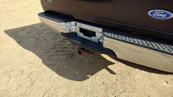 1997 Ford F-150 Rear Bumper Assembly F150 Dented — photo 5