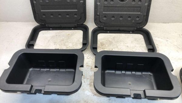 2016 Dodge Journey Rear Under Floor Storage Bin Pair Oem 2Nd Row — photo 9