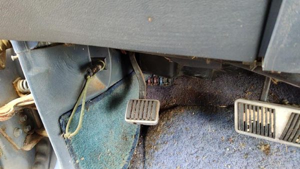 1984 Deville Sedan Parking Brake Pedal Assembly Oem Complete Emergency Unit — photo 2