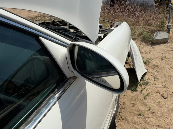 00-05 Buick Lesabre Passenger Right Power Side Mirror Door Mounted Oem White 40U — photo 5