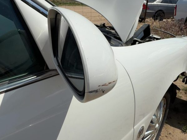 00-05 Buick Lesabre Passenger Right Power Side Mirror Door Mounted Oem White 40U — photo 4