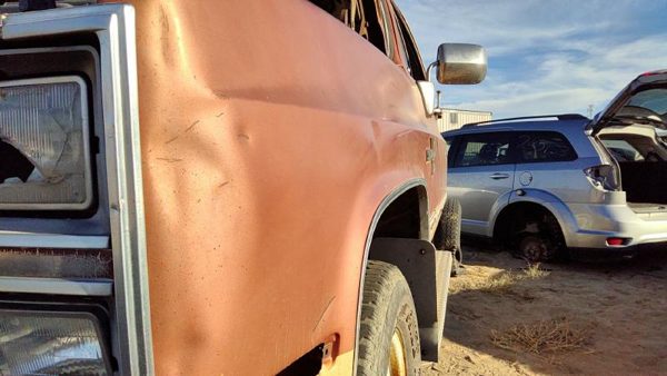 1981-1988 Chevy K30 Driver Left Front Fender Oem 15634642 — photo 6