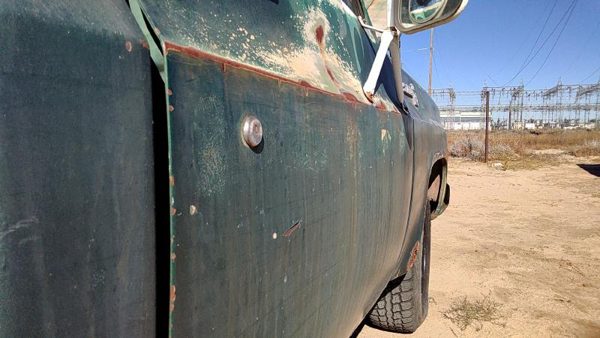 1976 GMC Jimmy Front Door RH Green 00373302 — photo 4