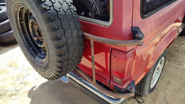 84-90 Ford Bronco 2 Ford Bronco 2 Spare Tire Carrier Mount Complete Assembly Oem — photo 1