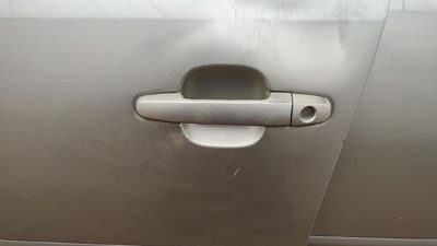 02-06 Toyota Camry Driver Left Front Outside Door Handle 1C8 Lunar Mist Metallic