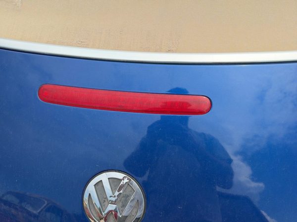 2003-2010 Vw Beetle Convertible Third Brake Light Middle Lamp Oem — photo 2