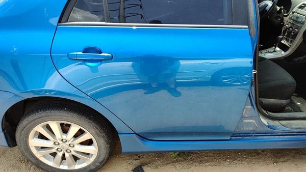 2010 Toyota Corolla Rear Door RH Blue 8T7 — photo 1