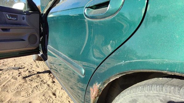 2000 Ford Taurus Rear Door LH Su Tropic Green 2F1Z5424631AA — photo 5