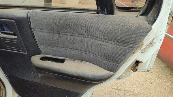 91-94 S10 Blazer Passenger Right Rear Door Trim Panel With Switches Back Black — photo 2
